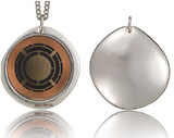 Silver Pebble Qlink